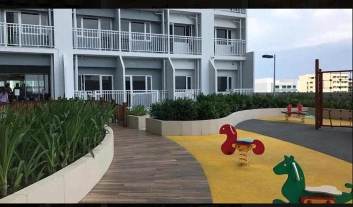 Breeze Residences - 1Br Unit With Balcony -Top Floor Μανίλα Εξωτερικό φωτογραφία
