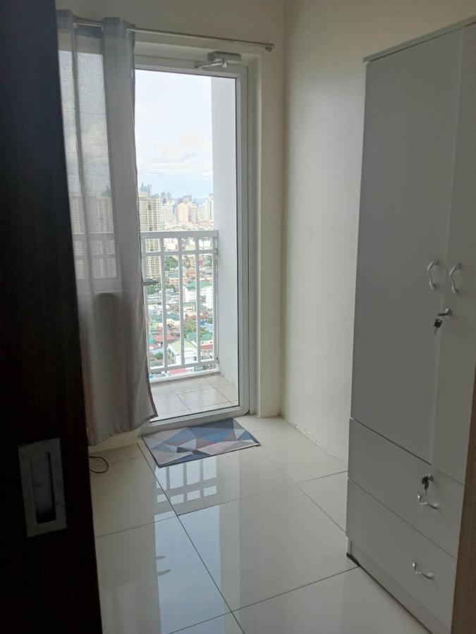Breeze Residences - 1Br Unit With Balcony -Top Floor Μανίλα Εξωτερικό φωτογραφία